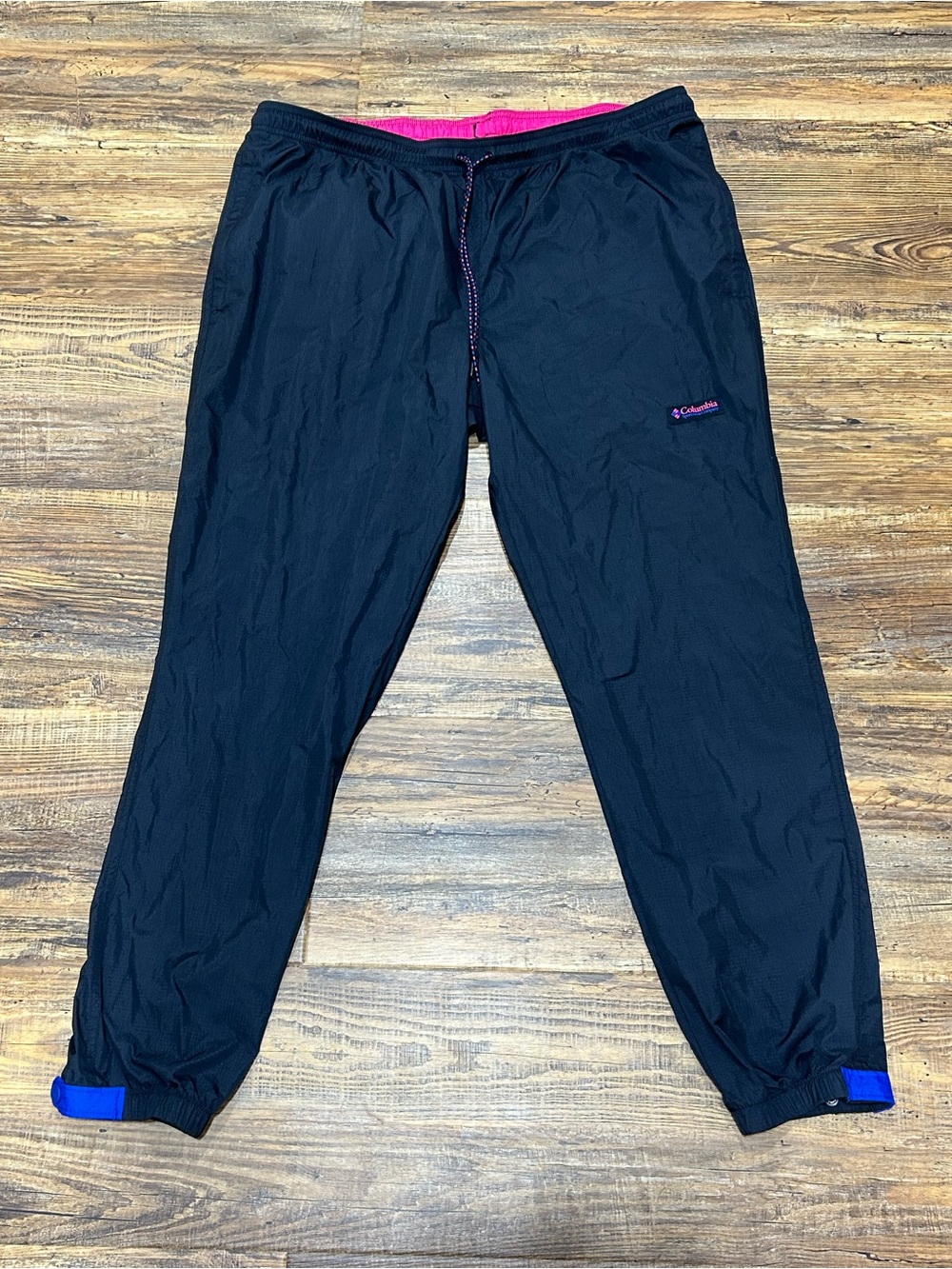 Columbia Black Nylon Windbreaker Track Pants XL 30L Mesh Lined